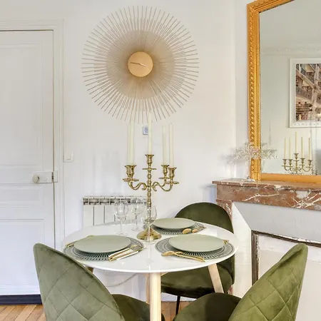 Apartment -l'emeraude De Louis Xvi- Ideal Pour Couple-solo-pro 8min De Paris-1min De La Gare *