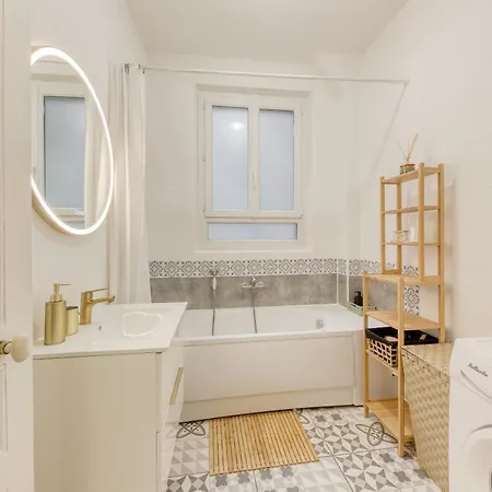 -l'emeraude De Louis Xvi- Ideal Pour Couple-solo-pro 8min De Paris-1min De La Gare Apartment