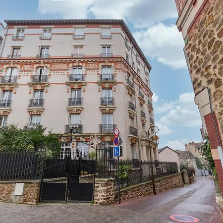Apartment -l'emeraude De Louis Xvi- Ideal Pour Couple-solo-pro 8min De Paris-1min De La Gare
